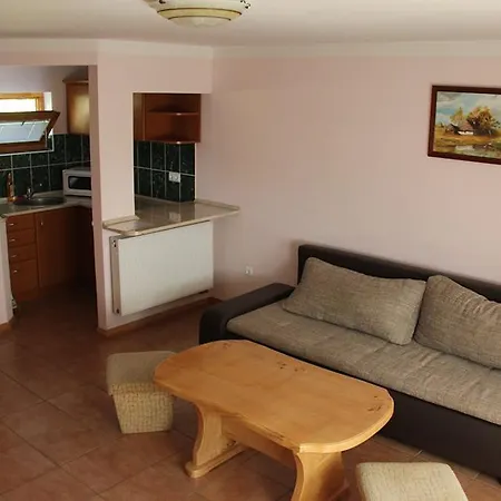 Szoloszem Farm * Tiszaszolos